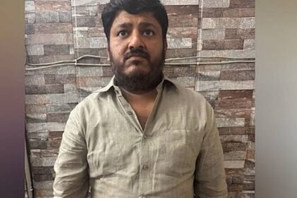 इन्वेस्ट-यूपी-में-कमीशनखोरी:-आयकर-विभाग-ने-निकांत-व-सुकांत-जैन-को-किया-तलब,-दस्तावेजों-के-साथ-पेश-होने-का-आदेश