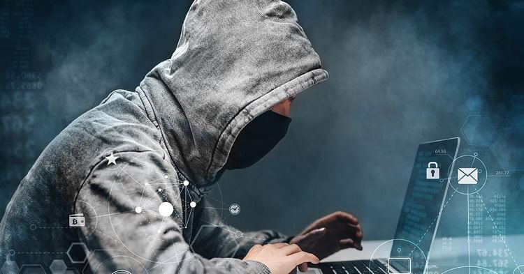 ठगी-का-नया-तरीका:-ओटीपी-आया-न-कोई-लिंक…खाते-से-उड़ाए-तीन-लाख-रुपये;-एटा-में-हैरान-करने-वाला-मामला