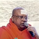 “मेरे-कमरे-में-आओ…अगर-मेरी-बात-नहीं-मानी-तो-तुम्हें-फेल-कर-दूंगा”,-छात्राओं-से-अश्लील-चैट-करता-था-चैतन्यानंद