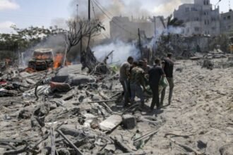 israel-hamas-war:-गाजा-में-बड़ा-इजरायली-हमला,-कम-से-कम-32-लोगों-की-मौत
