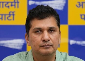 सौरभ-भारद्वाज-ने-‘पहलगाम’-को-लिख-दिया-‘पहलवान’,-भारत-pak-मैच-से-हुई-करोड़ों-की-कमाई-पर-उठाए-सवाल