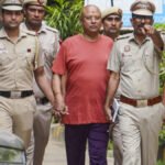 पुलिस-हिरासत-के-पहले-दिन-चैतन्यानंद-सरस्वती-ने-की-फ्रूट्स-की-डिमांड,-पूछताछ-में-नहीं-कर-रहा-सहयोग