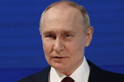 पुतिन-ने-यूक्रेन-को-लंबी-दूरी-की-मिसाइलें-देने-पर-अमेरिका-को-चेताया,-कहा-नहीं-बदलेंगे-युद्ध-क्षेत्र-के-हालात