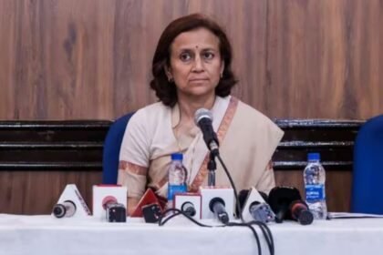 सोनम-वांगचुक-की-रिहाई-के-लिए-सुप्रीम-कोर्ट-पहुंची-उनकी-पत्नी-गीतांजलि,-गिरफ्तारी-को-बताया-गैर-कानूनी