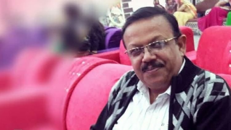 aligarh-news:-बिजली-पोल-से-टकराई-स्कूटी,-प्रॉपर्टी-डीलर-की-मौत,-परिवार-में-छाया-मातम