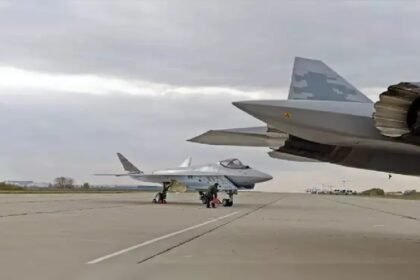 रूस-ने-दुनिया-को-बताई-ताकत,-पहली-बार-दिखाया-su-75-चेकमेट-फाइटर-जेट;-जानें-खासियत