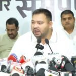 तेजस्वी-ने-किया-‘हर-घर-सरकारी-नौकरी’-का-वादा,-कहा-सरकार-बनते-ही-20-दिनों-में-बनाएंगे-अधिनियम