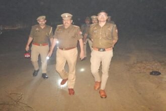 moradabad-crime-news:-कंपाउंडर-ने-युवती-से-की-छेड़खानी…जमकर-हंगामा,-गर्भवती-को-चाकू-घोंपने-वाला-पति-गिरफ्तार