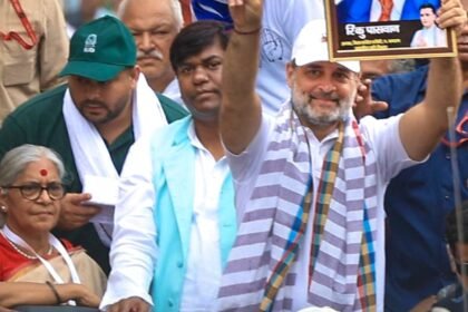 बिहार-चुनाव:-महागठबंधन-में-सीट-बंटवारे-पर-खींचतान,-rjd-ने-बांटे-सिंबल,-कांग्रेस-60-सीटों-पर-अड़ी