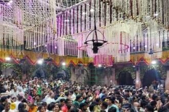 vrindavan:-बांकेबिहारी-के-भक्त-ध्यान-दें,-इस-तारीख-से-बदल-जाएगा-मंदिर-का-समय;-ऐसे-हो-सकेंगे-ठाकुरजी-के-दर्शन