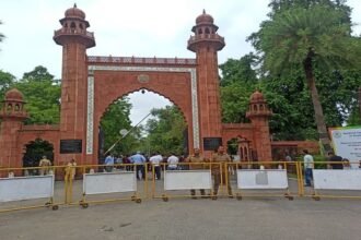 amu:-पहली-बार-आज-होगी-आतिशबाजी,-2100-दीपों-से-जगमगाएगा-एनआरएससी-क्लब,-बटेंगे-21-किलो-लड्डू