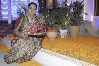 दिल्ली-में-इस-बार-खास-होगी-छठ-पूजा,-चाय-पानी-से-लेकर-फूलों-की-बारिश-तक,-सरकार-करेगी-सब-इंतजाम
