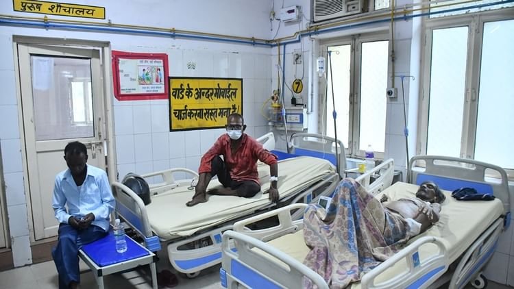 up:-सांसों-में-बढ़-रही-घुटन,-आंकड़ों-में-कम-हो-रहा-मुरादाबाद-का-प्रदूषण,-दिवाली-के-बाद-अस्पतालों-में-बढ़ी-भीड़