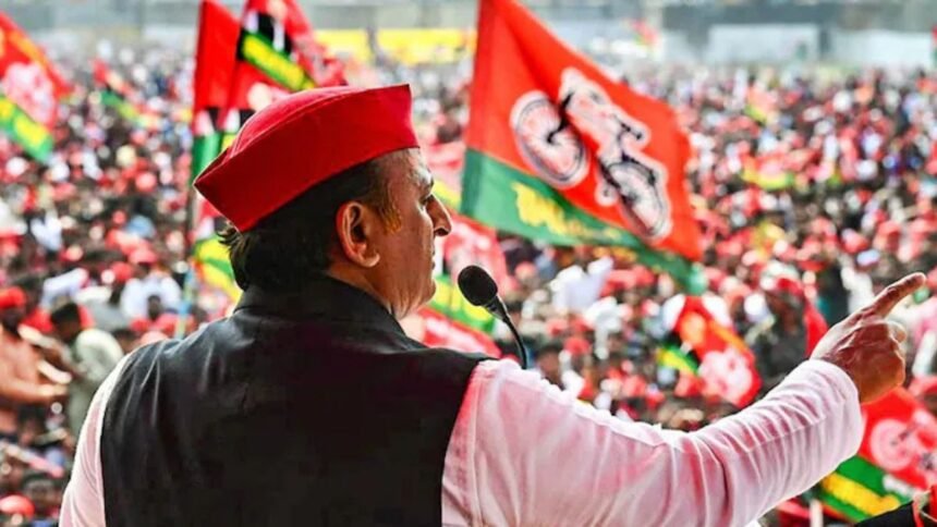 बिहार-चुनाव-के-लिए-सपा-ने-जारी-की-स्टार-प्रचारकों-की-लिस्ट,-आजम-खान-का-भी-नाम;-देखें-लिस्ट-में-किस-किस-का-नाम