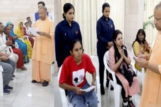 up:-महिला-कलाकार-ने-मंच-दिलाने-की-लगाई-गुहार,-सीएम-ने-तुरंत-दिया-आदेश,-बोले-स्थानीय-कलाकारों-को-मिले-अधिक-मौका