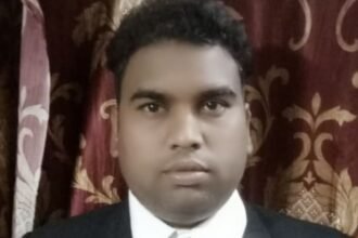 bareilly-news:-दो-बच्चों-को-छोड़कर-प्रेमी-संग-गई-पत्नी,-सुसाइड-नोट-लिखकर-वकील-ने-जहर-खाकर-दी-जान