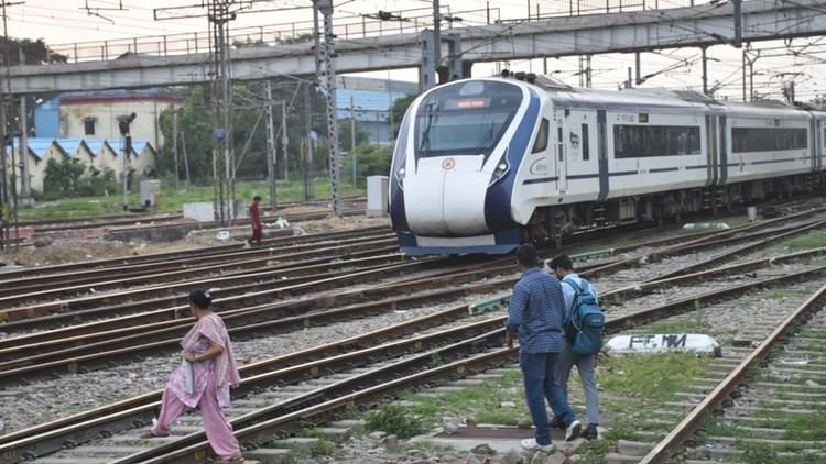 railway-news:-मुरादाबाद-लखनऊ-रेल-लाइन-पर-बनेंगे-आरओबी-एफओबी,-रेल-मंत्रालय-को-भेजा-प्रस्ताव