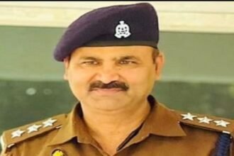 up:-अपराधियों-से-रिश्ता,-अकूत-संपत्ति…मैनपुरी-में-तैनात-सीओ-निलंबित;-पुलिस-अधिकारी-पर-ये-गंभीर-आरोप