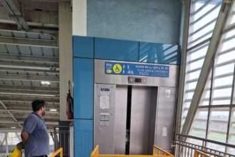 up:-मेरठ-साउथ-रैपिड-स्टेशन-पर-एस्केलेटर-से-गिरकर-बुजुर्ग-की-मौत,-चक्कर-आए-और-लुढ़कते-हुए-नीचे-आ-गए