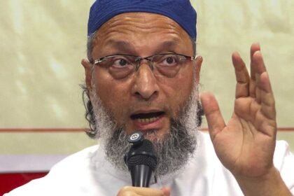 ”जो-चप्पल-उतरवाकर-घर-में-देते-हैं-एंट्री,-उनपर-भरोसा-ना-करें-मुसलमान”,-बिना-नाम-लिए-ओवैसी-ने-की-अपील