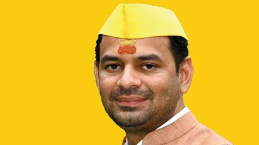 बिहार-चुनाव:-तेज-प्रताप-यादव-का-बहुत-बड़ा-बयान,-कहा-“लोग-मेरी-हत्या-करवा-देंगे,-बहुत-सारे-दुश्मन-लगे-हुए-हैं”