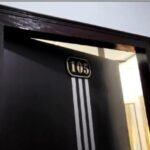 mathura:-लव-जिहाद-की-सूचना-पर-पुलिस-ने-होटल-में-मारा-छापा,-युवक-युवती-मिले…हकीकत-कुछ-और-ही-निकली