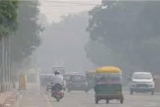 up:-एक-जनवरी-से-नहीं-चलेंगे-डीजल-पेट्रोल-चालित-कैब-डिलीवरी-वाहन,-मेरठ-में-बंद-होंगे-15-हजार-ऑटो