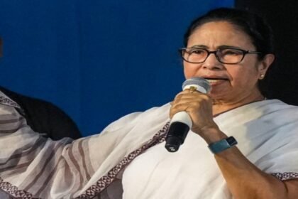 ‘हमारे-बंगाल-पर-आघात-किया-तो-पूरा-भारत-हिला-दूंगी,-याद-रखना…’-ममता-बनर्जी-की-खुलेआम-धमकी