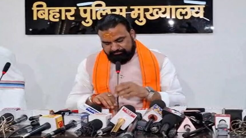 ‘अब-बिहार-में-भी-अपराधियों-के-घरों-पर-चलेगा-बुलडोजर’,-गृह-मंत्रालय-संभालते-ही-नीतीश-के-‘सम्राट’-का-बड़ा-बयान