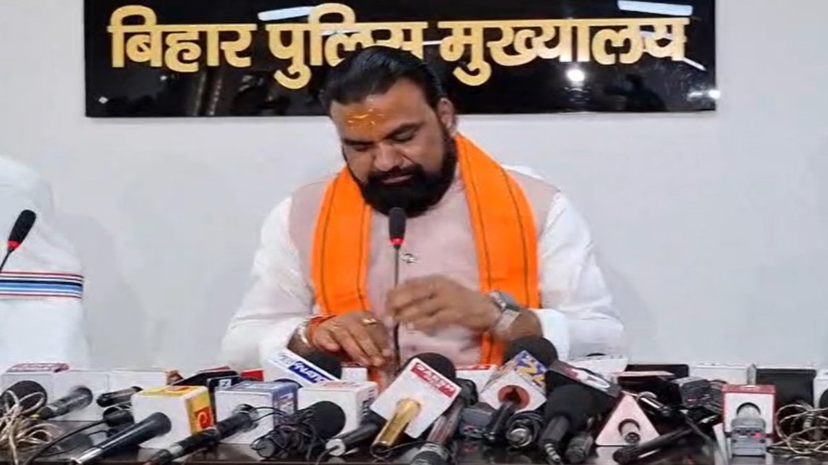 ‘अब-बिहार-में-भी-अपराधियों-के-घरों-पर-चलेगा-बुलडोजर’,-गृह-मंत्रालय-संभालते-ही-नीतीश-के-‘सम्राट’-का-बड़ा-बयान