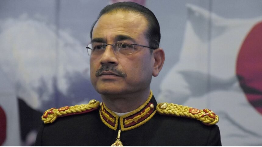 पाकिस्तान-में-संविधान-संशोधन-के-बाद-असीम-मुनीर-को-सौंपी-गई-तीनों-सेनाओं-और-परमाणु-केंद्र-की-कमान,-बनाए-गए-cdf