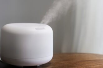 एयर-प्यूरीफायर-जो-5000-रुपये-से-कम-में-आपके-आस-पास-की-हवा-कर-देंगे-साफ