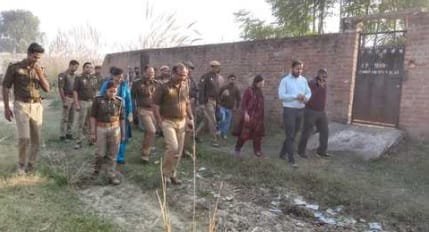 kanpur:-केडीए-टीम-पर-पथराव,-दरोगा-और-सिपाही-से-अभद्रता,-जेसीबी-के-शीशे-तोड़े…आठ-के-खिलाफ-रिपोर्ट,-दो-गिरफ्तार