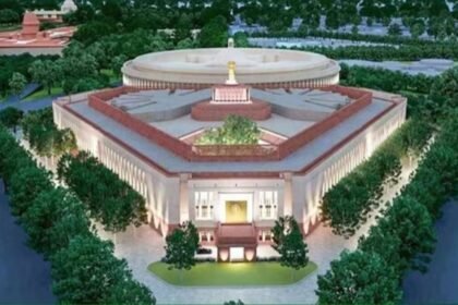 शीतकालीन-सत्र-से-पहले-आज-बुलाई-गई-सर्वदलीय-बैठक,-दोनों-सदनों-के-नेता-होंगे-शामिल