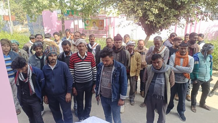 शादी-में-डीजे-बंद-कराने-को-लेकर-बवाल:-युवक-ने-कार-से-रौंदे-बराती;-दुल्हे-के-ताऊ,-चाचा-और-मौसा-की-मौत