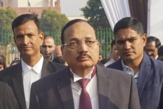 16-साल-से-लंबित-एसिड-अटैक-ट्रायल-पर-फूटा-cji-सूर्यकांत-का-गुस्सा-कहा-‘शर्मनाक,-कानूनी-सिस्टम-का-मजाक-बना-रखा-है’