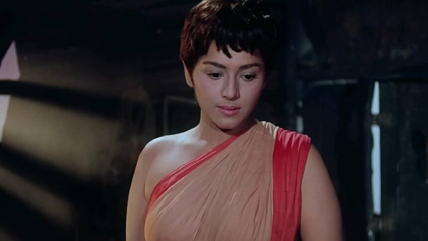 रूसी-दिलों-की-धड़कन-रही-ये-बॉलीवुड-फिल्म,-55-साल-भी-कम-नहीं-हुई-दीवानगी,-एक-गाने-को-आज-भी-गुनगुनाते-हैं-लोग