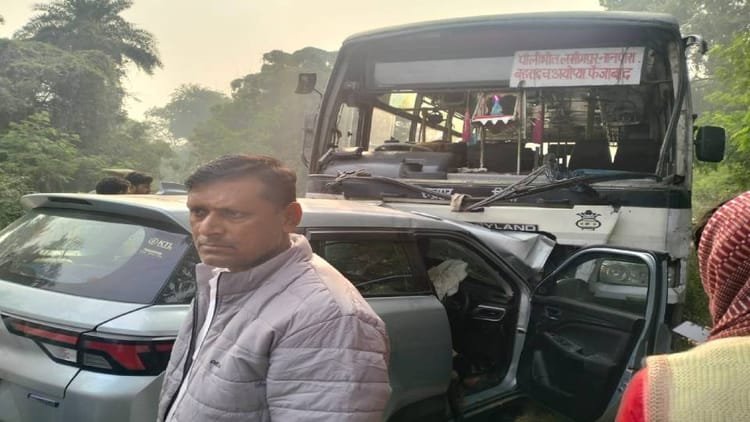 यूपी-में-भीषण-हादसा:-बस-कार-की-सीधी-भिड़ंत,-मां-बेटे-सहित-तीन-की-मौत,-तीन-की-हालत-नाजुक;-शादी-से-जा-रहे-थे-घर