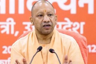 cm-yogi-moradabad-visit:-जनप्रतिनिधियों-के-साथ-करेंगे-समीक्षा-बैठक,-एसआईआर-पर-चर्चा-के-आसार.-सुरक्षा-कड़ी