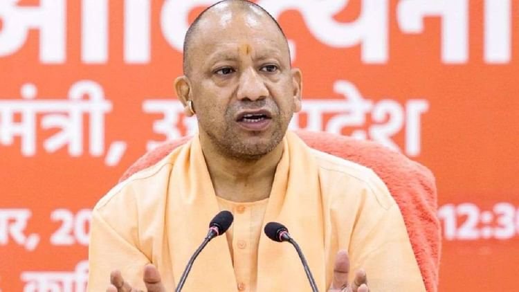 cm-yogi-moradabad-visit:-जनप्रतिनिधियों-के-साथ-करेंगे-समीक्षा-बैठक,-एसआईआर-पर-चर्चा-के-आसार.-सुरक्षा-कड़ी