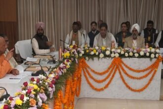 up:-एसआईआर-के-बहाने-योगी-ने-पार्टी-नेताओं-को-माइक्रो-मैनेजमेंट-का-दिया-मंत्र,-चुनावी-जमीन-तैयार-करने-में-जुटे