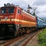 train:-इंडिगो-संकट-से-उड़ानें-रद्द,-रेल-सवाओं-पर-पड़-रहा-असर,-मुंबई-से-आने-वाली-ट्रेनों-में-रिजर्वेशन-फुल