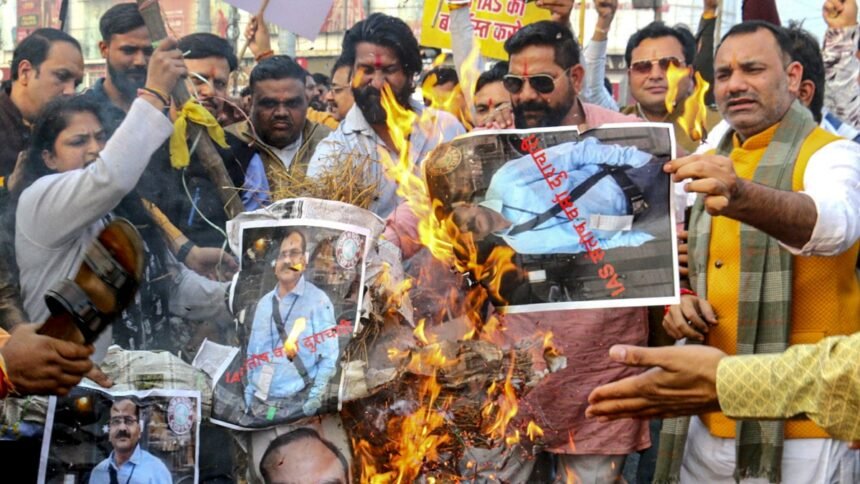 ias-संतोष-वर्मा-के-बयान-पर-विवाद,-मध्य-प्रदेश-के-65-ब्राह्मण-संगठन-एकजुट,-14-तारीख-को-सीएम-आवास-का-करेंगे-घेराव