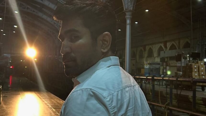 ‘मैं-भी-उसके-साथ-मर-गया…’-जब-16-साल-की-बेटी-का-अंतिम-संस्कार-करके-घर-पहुंचा-एक्टर,-पोस्ट-देख-हिल-गए-थे-फैंस