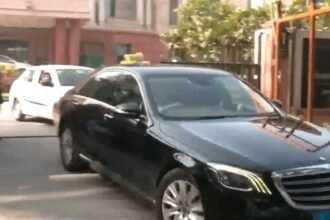 भारत-ने-बांग्लादेश-के-हाई-कमिश्नर-को-तलब-किया,-ढाका-में-भारतीय-मिशन-की-सुरक्षा-पर-जताई-चिंता