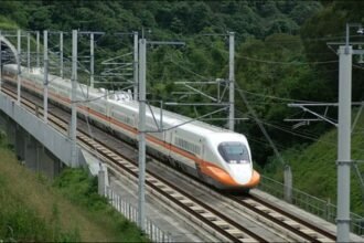 धार्मिक-यात्रा-को-रफ्तार-:-लखनऊ-अयोध्या-के-बीच-दौड़ेगी-बुलेट-ट्रेन,-तीन-शहरों-को-जोड़ा-जाएगा