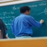 up-news:-शिक्षकों-के-चयन-वेतनमान-की-राह-में-कई-रोड़ा,-सर्विस-बुक-ऑनलाइन….-फिर-भी-मंगवा-रहे-हैं-ऑफलाइन