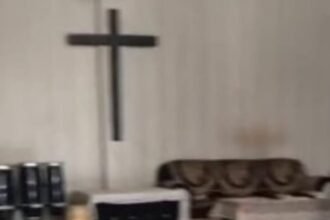 धर्मांतरण-के-शक-में-हंगामा:-शाहजहांपुर-में-महिला-समेत-चार-गिरफ्तार,-शादी-कराने-का-झांसा-देकर-जुटाई-गई-थी-भीड़