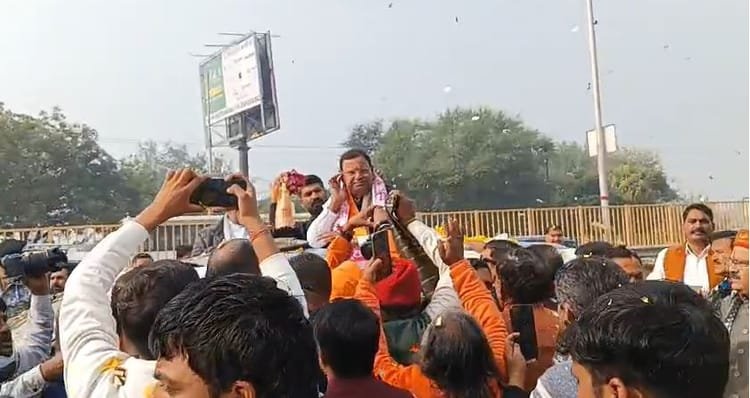 mathura:-कोसीकलां-पहुंचे-भाजपा-प्रदेश-अध्यक्ष-पंकज-चौधरी,-कार्यकर्ताओं-ने-किया-जोरदार-अभिनंदन