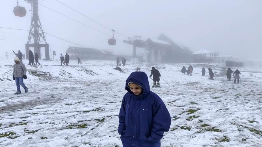 नए-साल-पर-कश्मीर-घूमने-जाने-का-बना-रहे-प्लान,-तो-पहले-ये-पढ़-लीजिए,-मौसम-विभाग-ने-दिया-बड़ा-अपडेट